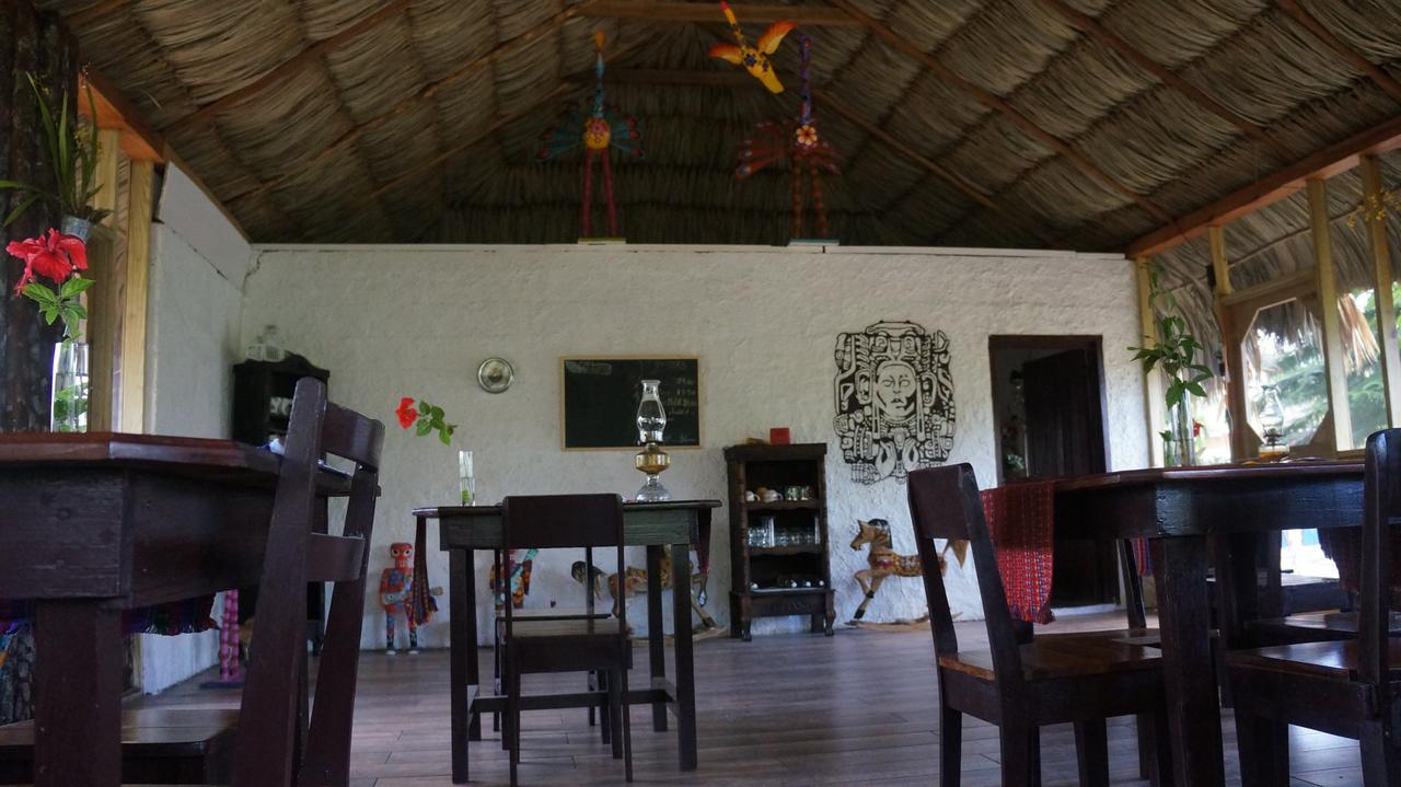 Pine Ridge Lodge San Ignacio Exterior foto